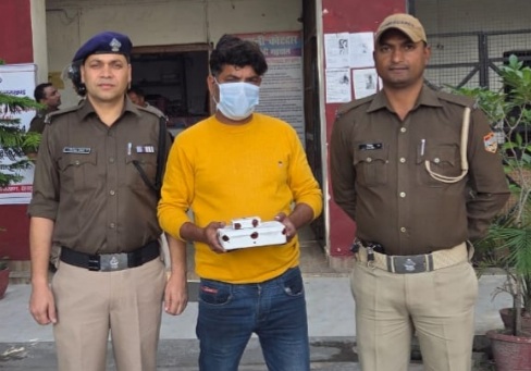 2.5 लाख की 8.76 ग्राम स्मैक के साथ एक नशा तस्कर गिरफ्तार