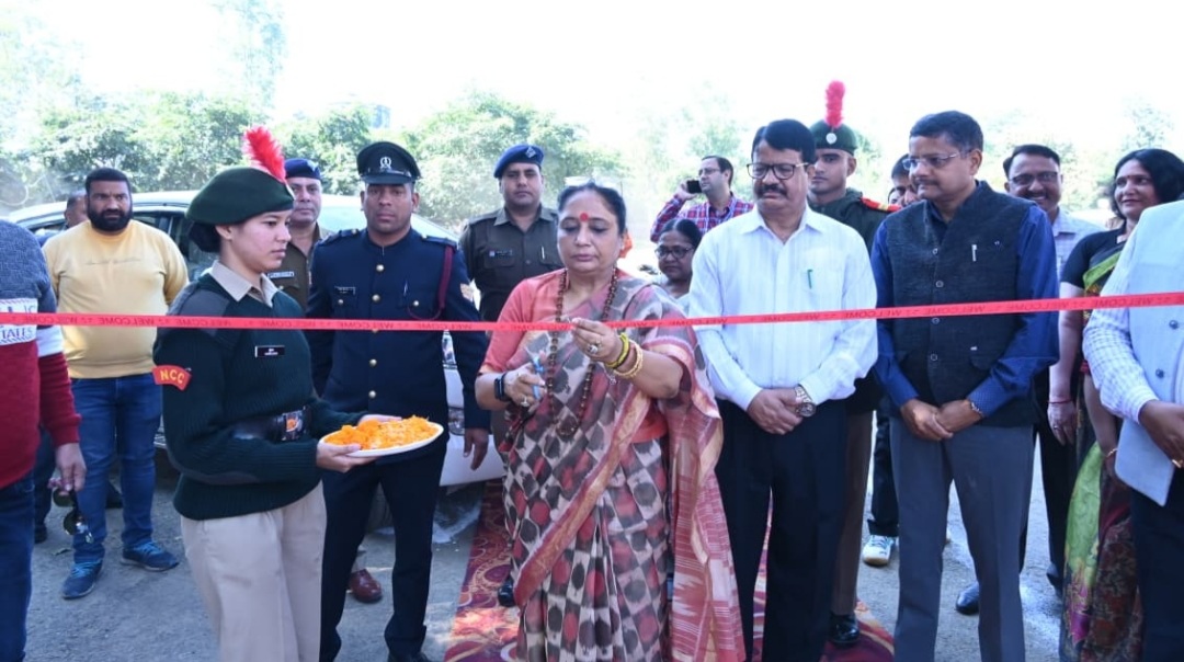 विधानसभा अध्यक्ष ने राज्य स्थापना दिवस की रजत जयंती के अवसर पर रोजगार मेले का किया उद्घाटन, कहा मात्र औपचारिकता के लिए न आएं कंपनियां