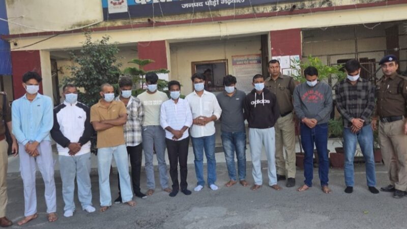 कोटद्वार के डिग्री कॉलेज में गुंडागिर्दी के साथ माहौल बिगाड़ने वाले युवकों पर की गयी वैधानिक कार्यवाही