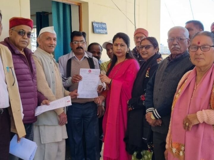 राज्य में हुई 3 महिलाओं की नृशंस हत्या को लेकर कांग्रेस ने भेजा राज्यपाल को ज्ञापन