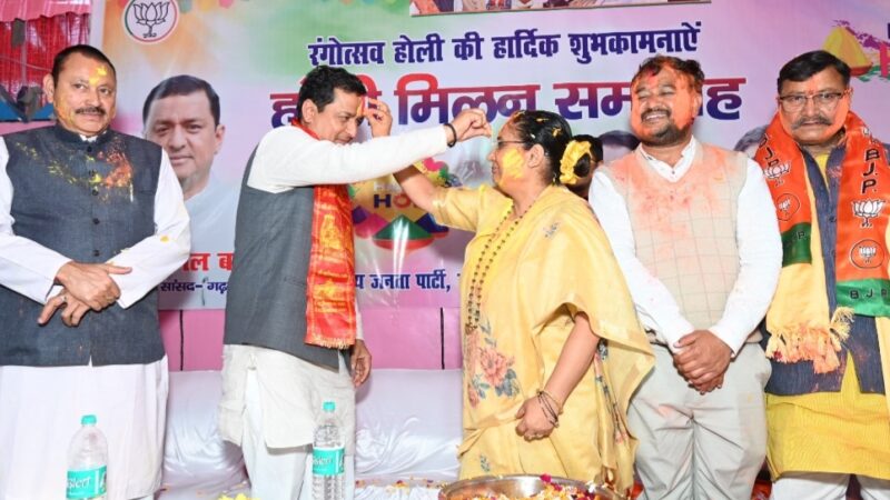 भाजपा कोटद्वार के भव्य होली मिलन समारोह में उमड़ा जनसैलाब