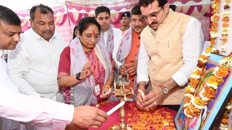 “हिमालयन इंडस्ट्री एंड बिज़नेस एक्सपो” में विधानसभा अध्यक्ष ने किया प्रतिभाग