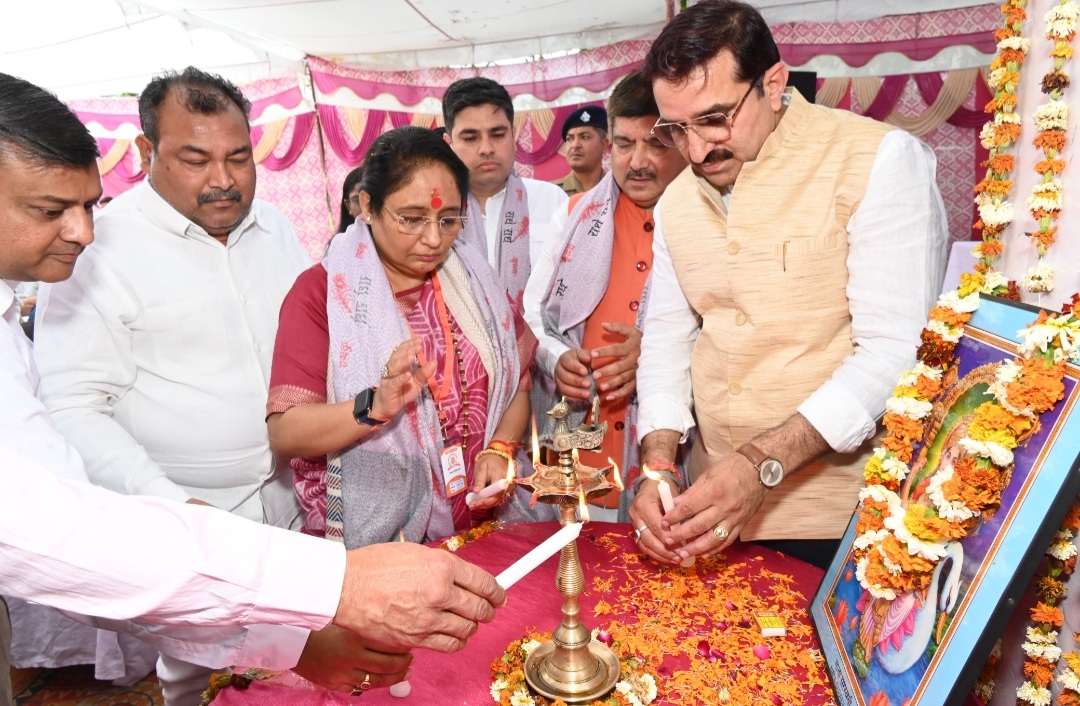 “हिमालयन इंडस्ट्री एंड बिज़नेस एक्सपो” में विधानसभा अध्यक्ष ने किया प्रतिभाग