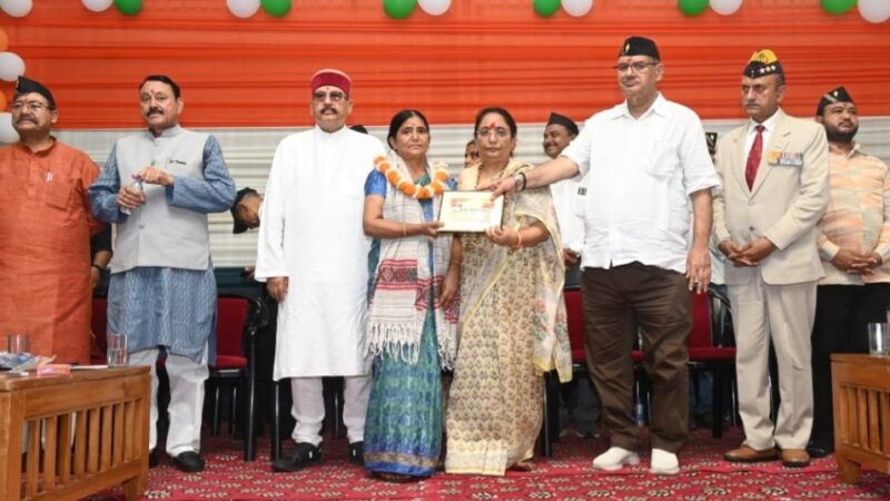 कोटद्वार में कारगिल विजय दिवस से पूर्व वीर सैनिक सम्मान समारोह का हुआ भव्य आयोजन
