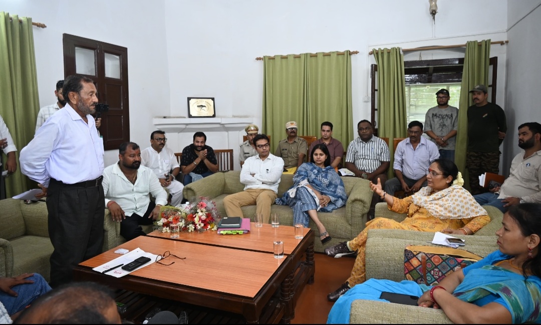 कालागढ़ में विधानसभा अध्यक्ष ऋतु खण्डूडी भूषण ने की अधिकारियों के साथ समीक्षा बैठक