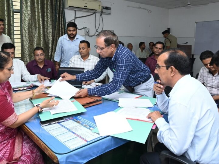 कोटद्वार बेस अस्पताल की चिकित्सा प्रबंधन समिति की बैठक में व्यवस्थाओं को लेकर हुई विस्तृत चर्चा