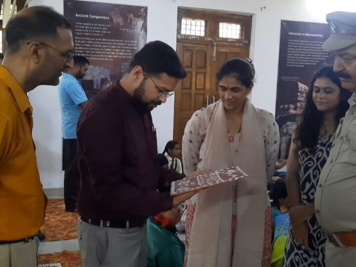 वन्य जीव सप्ताह के तीसरे दिन “वन्यजीव विषयक ऐपण कार्यशाला” का हुआ आयोजन